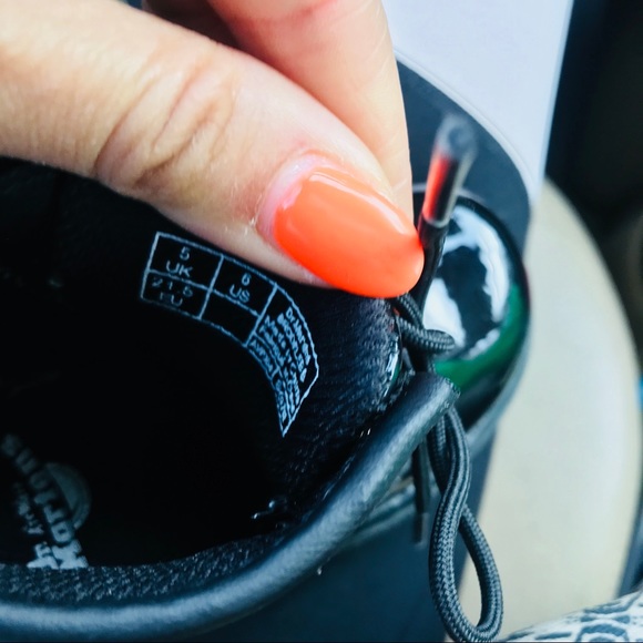 SOLD Dr. Marten Brooklee 1460 Patent Boot - Picture 3 of 4